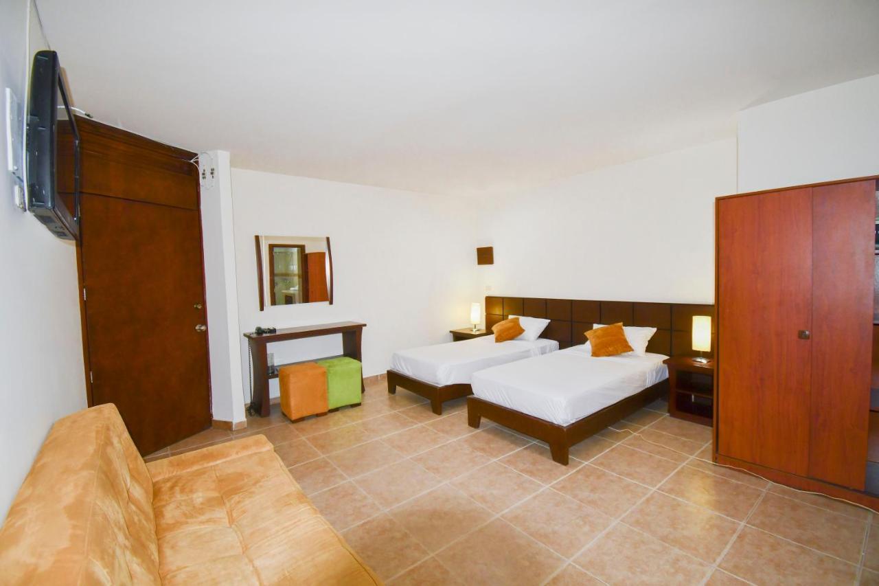 Hotel Monarca Armenia 外观 照片